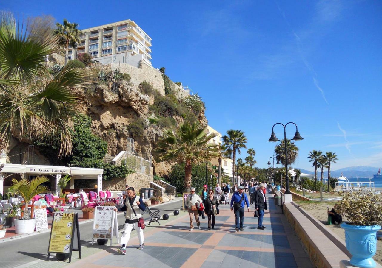 Victoria Del Sol *